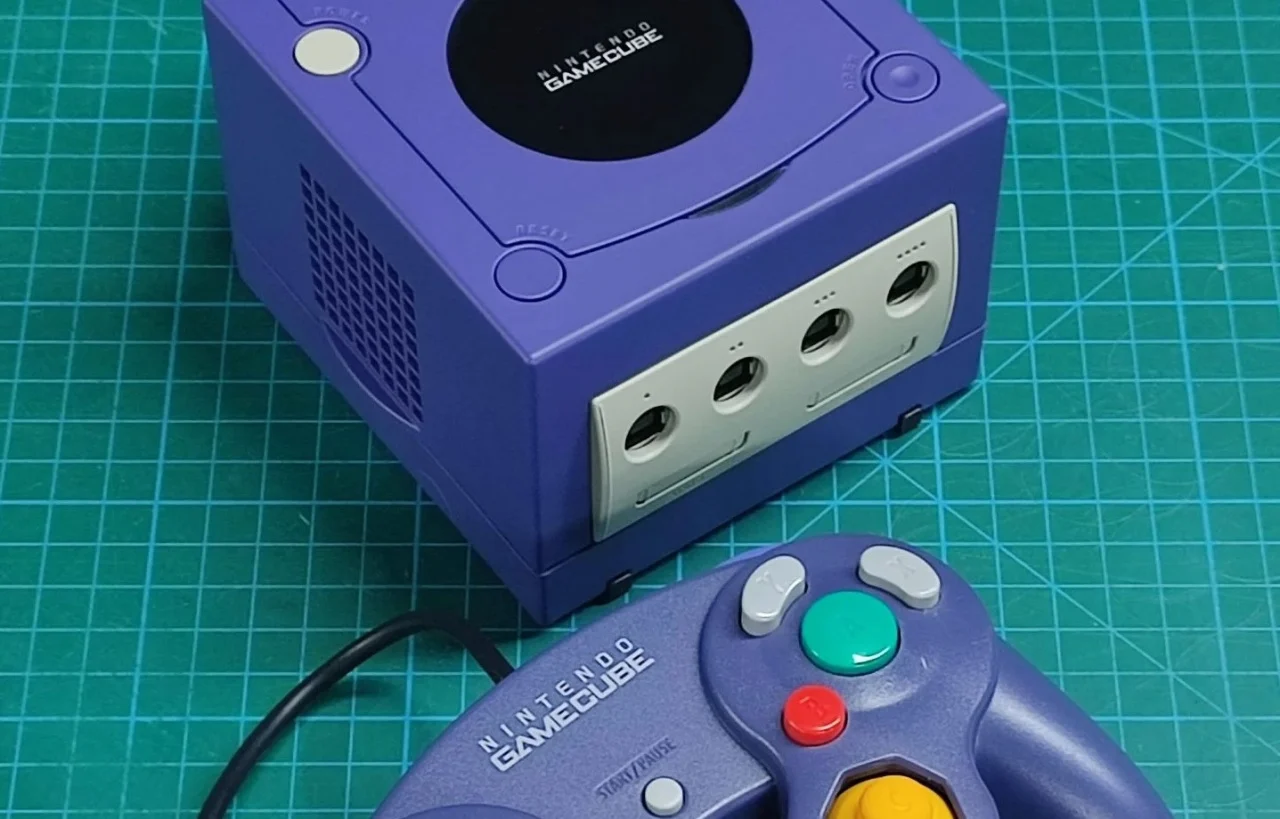 this-gamecube-mini-is-downright-adorable-1.webp