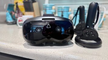 htc-vive-focus-vision-1-1731459583756.jpeg