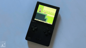 Analogue Pocket – GB, GBC and GBA handheld FPGA based player Review